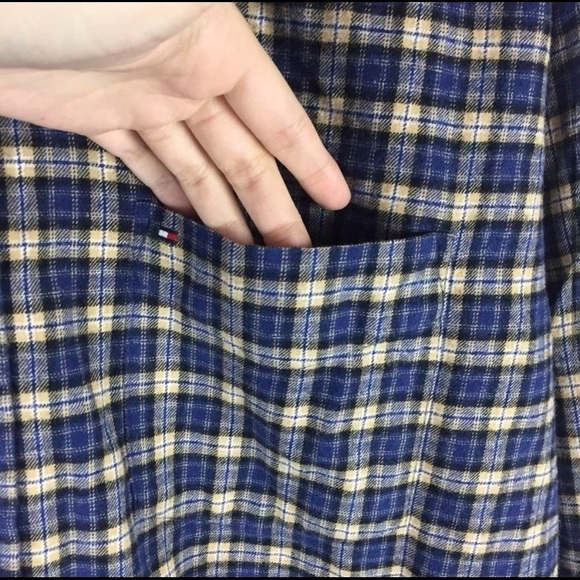 TOMMY HILFIGER Plaid Flannel Button Down Shirt | L - Picture 4 of 7